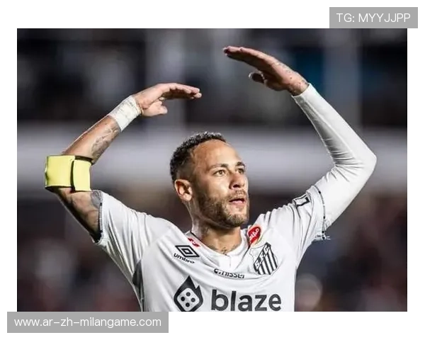 内马尔连续短传配合撕开对手侧翼