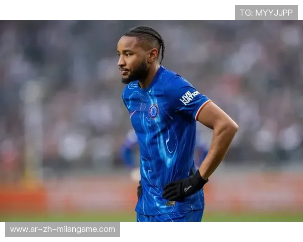 切尔西偷袭式反击，恩昆库推射扩大比分